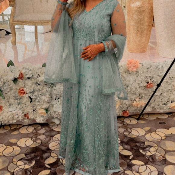 Pishwas - Picture 3 of 3